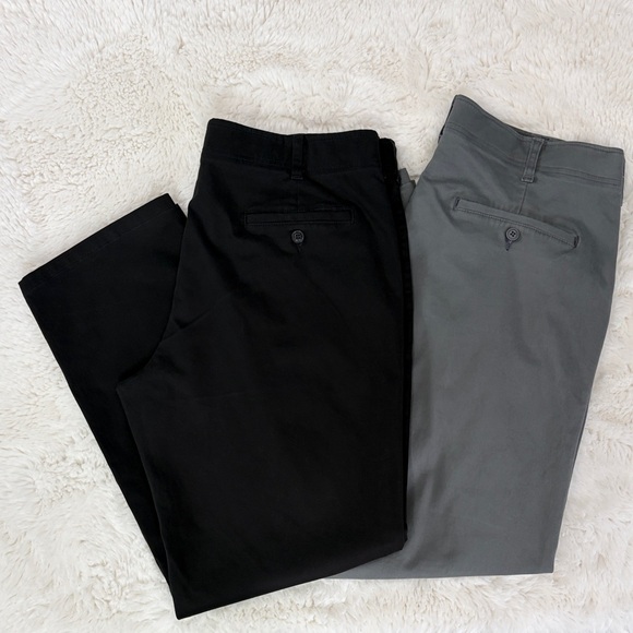 Lee Other - Lee Extreme Comfort Straight Fit,Size,38x32 in Black and Gray (2 Pack)